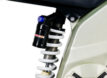 تحميل الصورة إلى عارض المعرض، دراجة CAOFEN FX للطرق الوعرة، 72 فولت، 60 أمبير/ساعة، جميع التضاريس، مدى 180 كم، سرعة 100 كم/ساعة، قوة 12000 وات