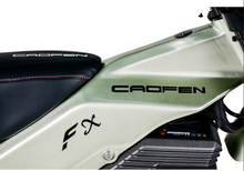 تحميل الصورة إلى عارض المعرض، دراجة CAOFEN FX للطرق الوعرة، 72 فولت، 60 أمبير/ساعة، جميع التضاريس، مدى 180 كم، سرعة 100 كم/ساعة، قوة 12000 وات