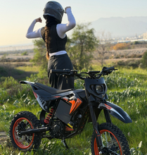 Load image into Gallery viewer, Electric  Off-Road Dirt Bike 60V 28Ah, 80kmh speed  Zed1 AMP-X  2026 new model
