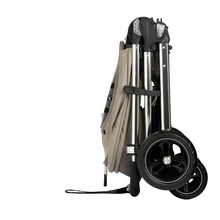 تحميل الصورة إلى عارض المعرض، Flip XT³ Stroller – Fawn
