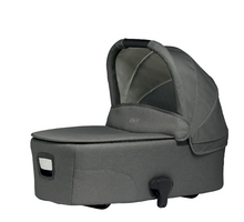 تحميل الصورة إلى عارض المعرض، Flip XT3 Pushchair and Carrycot - Harbour Grey
