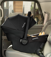 تحميل الصورة إلى عارض المعرض، Nuna Pipa URBN Infant Car Seat - Caviar
