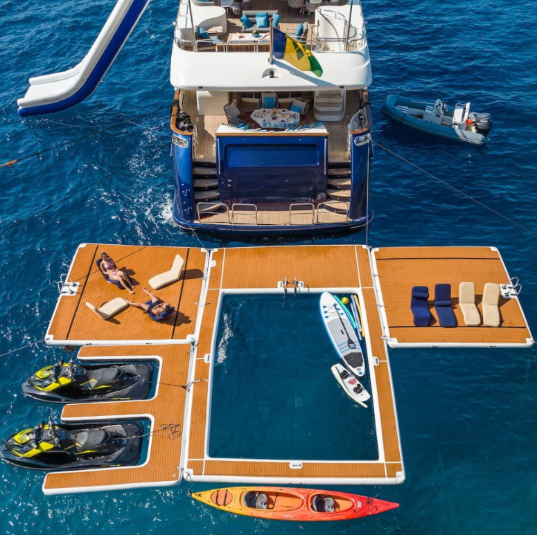 Premium Floating Swimming Pool – Safe, Stylish Perfect for UAE Waterfront Living