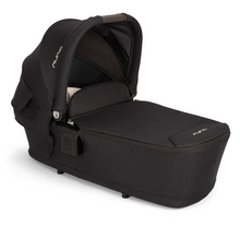 تحميل الصورة إلى عارض المعرض، Nuna Lytl Carrycot - Caviar (raincover included)

