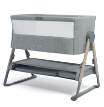 تحميل الصورة إلى عارض المعرض، Lua Bedside Crib Grey
