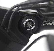 تحميل الصورة إلى عارض المعرض، MIJO MT02 Electric Handbike- Wheelchair To Electric Converter
