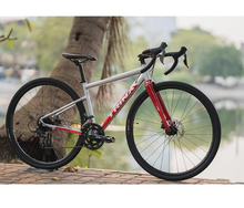 Load image into Gallery viewer, Trinx Climber 2.1 Gravel Bike 700c, Silver
