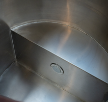 تحميل الصورة إلى عارض المعرض، Nebula Barrel Ice Bath with Integrated 3kW Chiller
