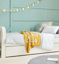 تحميل الصورة إلى عارض المعرض، Mia Cot/Toddler Bed - White
