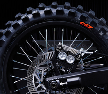Load image into Gallery viewer, Y-VOLT Surge V Electric Dirt Bike – 35 kW Peak, 97.2V 45Ah
