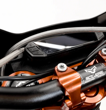 تحميل الصورة إلى عارض المعرض، Arctic Leopard EX 800 Electric Dirt Bike 72V 75Ah 25Kw with 220km Range 100kmh Speed
