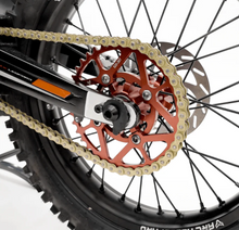 تحميل الصورة إلى عارض المعرض، Arctic Leopard EX 800 Electric Dirt Bike 72V 75Ah 25Kw with 220km Range 100kmh Speed
