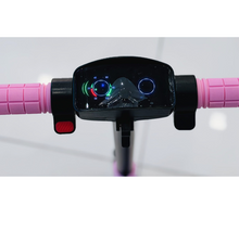 تحميل الصورة إلى عارض المعرض، New Kids Electric Scooter BT01-D Age 5-12 Years Girls
