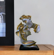 تحميل الصورة إلى عارض المعرض، Statue for Home décor Wall Shelf Living Room Decoration-Handmade Resin Sculpture
