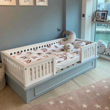 Load image into Gallery viewer, Kiddie Bed with underbed/ storage drawer
