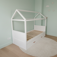 Load image into Gallery viewer, Kids House Bed Charlotte
