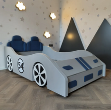 تحميل الصورة إلى عارض المعرض، Car Shaped Bed
