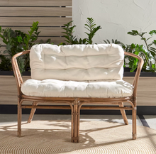 تحميل الصورة إلى عارض المعرض، 4-Seater Outdoor Lounge Set with Table – For Modern Décor
