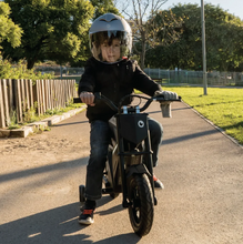 Load image into Gallery viewer, APTUM ADV250 Electric Kids Motorcycle Age 8+ years

