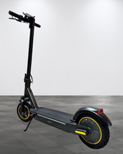 Load image into Gallery viewer, MAX PRO E Scooter 36V 14Ah 500w
