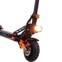 تحميل الصورة إلى عارض المعرض، Chenxian C3 E-scooter 48V 15Ah 2000W Dual motor high speed
