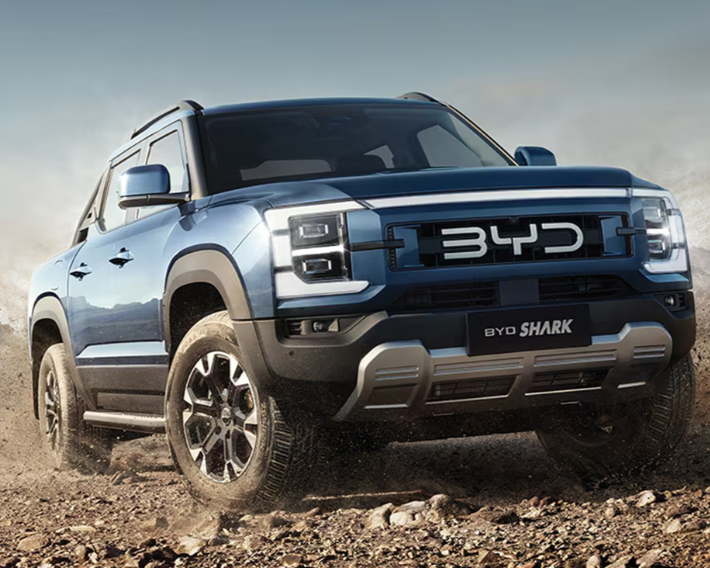 BYD Shark 6 plug-in hybrid pickup- 2025