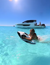 Load image into Gallery viewer, SEABOB F9 Carex Yellow-High-Performance Underwater Water E-Scooter
