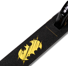 تحميل الصورة إلى عارض المعرض، Spartan Batman Folding Scooter 200mm – Dark Knight Speed &amp; Style Age 7-12
