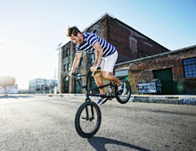 تحميل الصورة إلى عارض المعرض، WethePeople ENVY 20&quot; RSD BMX Bike
