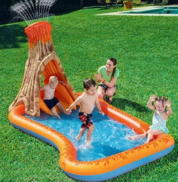 Bestway Volcano Splash Island 277x175x150cm Age 3 +