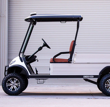 تحميل الصورة إلى عارض المعرض، 2-Seater Lifted Utility Cargo Golf Cart with Hydraulic Cargo Lift
