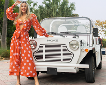Load image into Gallery viewer, Classic Car Electric Mini Moke Jeep 72V 4 Seater Sightseeing Bus Golf Cart
