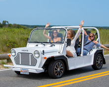 Load image into Gallery viewer, Classic Car Electric Mini Moke Jeep 72V 4 Seater Sightseeing Bus Golf Cart
