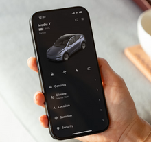 تحميل الصورة إلى عارض المعرض، Tesla Model Y All-Wheel Drive (AWD)
