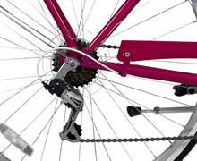 Load image into Gallery viewer, Classic 7s Unisex City Bike Urban Cycling 28 inch With Front Basket
