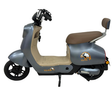 تحميل الصورة إلى عارض المعرض، Q8 Vespa Classic Electric City E-BIKE 48V 20Ah 30km Range
