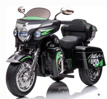 تحميل الصورة إلى عارض المعرض، Harley-Style Tri Glide Kids Ride-On Motorcycle with 3 Wheels and Hand Throttle - Age 3-6
