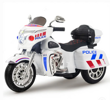تحميل الصورة إلى عارض المعرض، Harley-Style Tri Glide Kids Ride-On Motorcycle with 3 Wheels and Hand Throttle - Age 3-6
