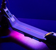 Load image into Gallery viewer, Segway Ninebot E3 Electric Scooter 32kmh Speed

