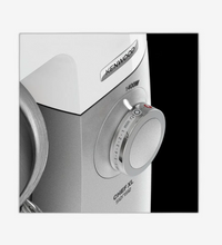 Load image into Gallery viewer, Kenwood 6.7L Kitchen Machine
