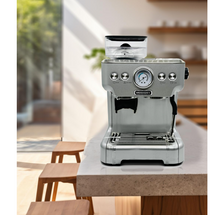 تحميل الصورة إلى عارض المعرض، Espresso Coffee Machine with Integrated Grinder, 2.7L Capacity, 20 Bar Pressure, Stainless Steel
