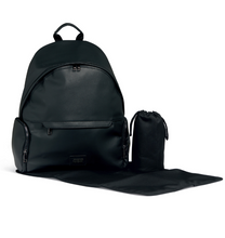 تحميل الصورة إلى عارض المعرض، Luxe Backpack Changing Bag – Taupe
