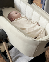 تحميل الصورة إلى عارض المعرض، Ocarro 2 Carrycot Stand
