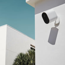 Load image into Gallery viewer, Xiaomi Mi Wireless Outdoor Security Camera 1080P

