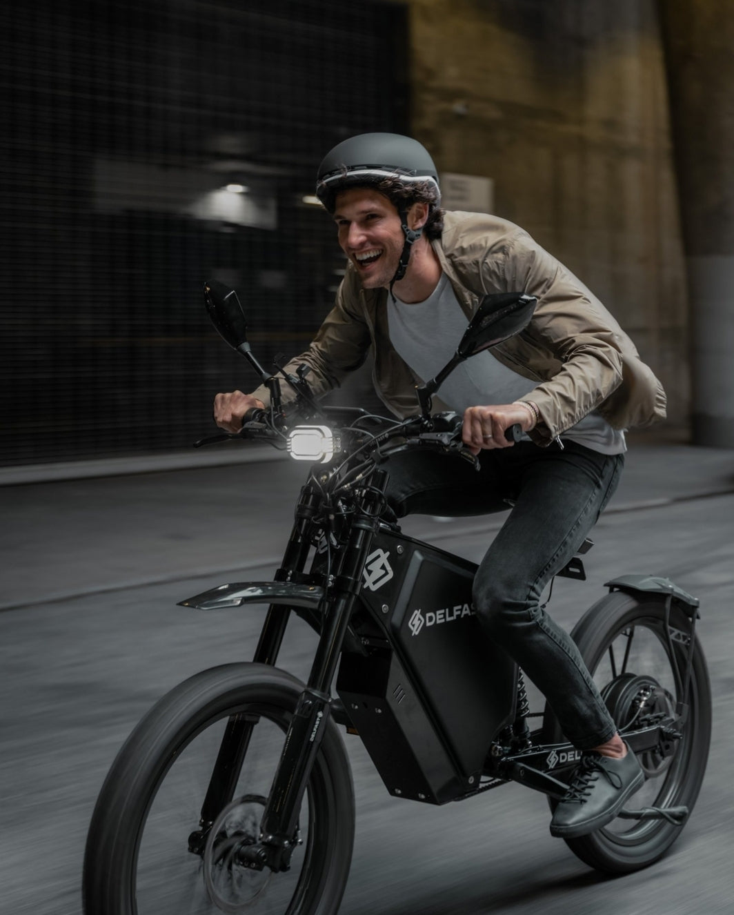 Delfast TOP 3.0 Electric Bike Offroad Trip City ebike – H&A Middle East  FZC-LLC