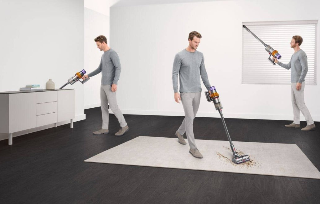 Dyson V15 Detect Total Clean Cordless Vaccum Cleaner UAE UK Version Black Nickel