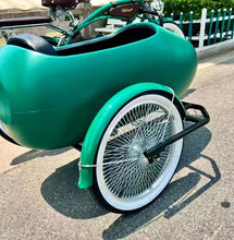 Load image into Gallery viewer, Retro Alloy Side Tricycle
