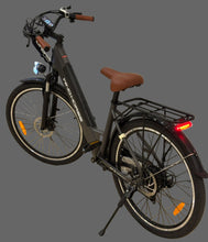 تحميل الصورة إلى عارض المعرض، 2025 New Windhorse F2 Urban Commuter E Bike 36V 13Ah 350W

