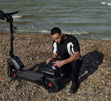 Load image into Gallery viewer, Ninebot -Ninebot kickscooter Max G3 Electric scooter  Black
