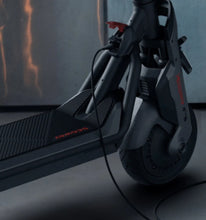 Load image into Gallery viewer, Segway Ninebot GT3 Pro Super scooter 72V 30Ah 7000W 80 kmh Max Speed - 3rd gen 2025

